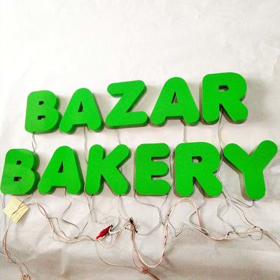 3D all'aperto ha illuminato il segno retroilluminato principale Logo For Business della lettera