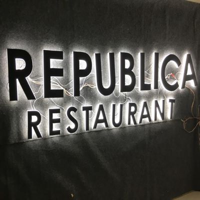 Contrassegno acrilico 30cm delle lettere di Shopfront LED di affari