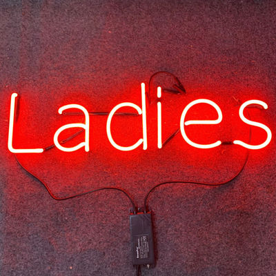 I ristoranti immagazzinano Antivari al neon personale principale firma il bordo acrilico dell'insegna al neon