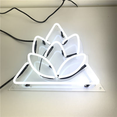 I biglietti di S. Valentino di rossi carmini tatuano il bordo dell'insegna al neon per Antivari domestico 7.5kv