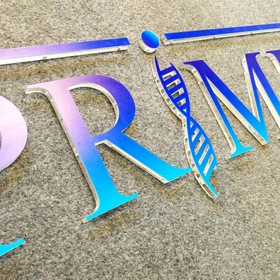 Spessore acrilico solido del segno 3mm-20mm della lettera di ricezione dell'interno per il negozio