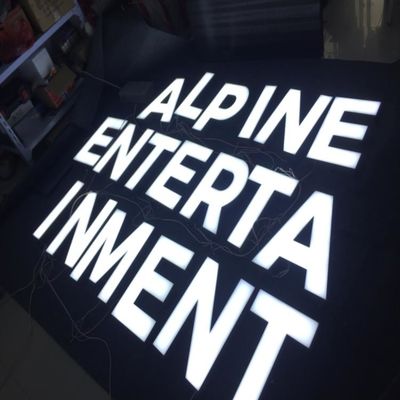 3d su ordinazione ha condotto la placcatura elettrolitica di Logo Storefront Sign Stainless Steel