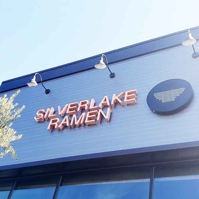 Il negozio Logo Copper Sign Letters Flat di progettazione dell'OEM ha tagliato l'altezza di 100cm - di 10cm