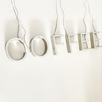 Segno fabbricato delle lettere 3d del metallo che annuncia il contrassegno 12vdc 200mm di Shopfront