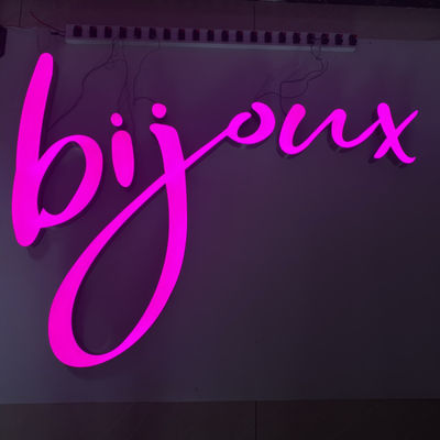 Acrilico del bordo di Illumianted del metallo del segno della lettera delle lettere di corsivo della costruzione del ODM 3d