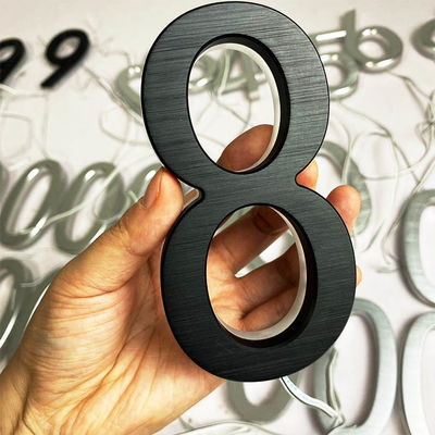 Il nero retroilluminato acrilico del segno della lettera di pubblicità 3D ha dipinto lo spessore di 12cm