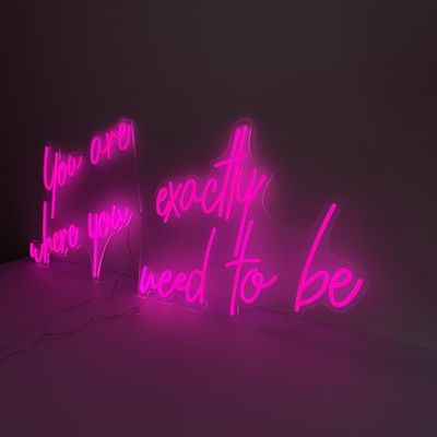 HIGHSPAN ha personalizzato le lettere di Manica al neon 3d con il bordo acrilico