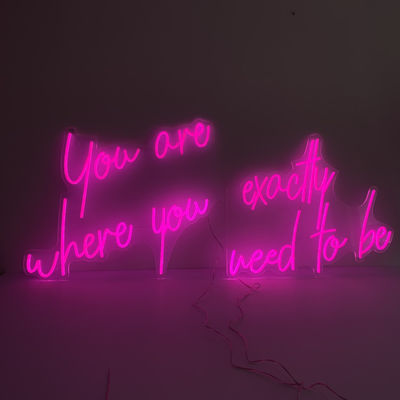 HIGHSPAN ha personalizzato le lettere di Manica al neon 3d con il bordo acrilico