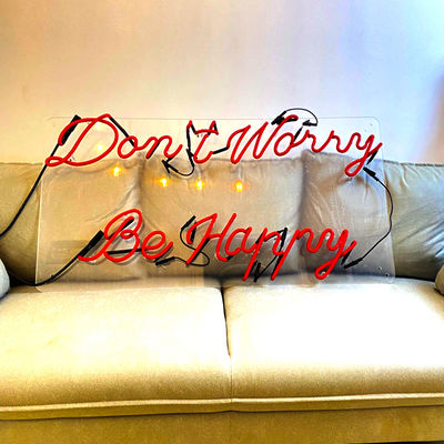 L'alfabeto su ordinazione all'aperto dell'insegna al neon segna la luce rossa con lettere 12VDC