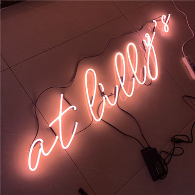 Pubblicità della scatola di luce su ordinazione dell'insegna al neon di Antivari con il supporto della parete del piano di sostegno