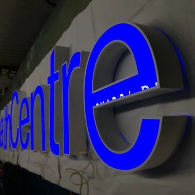 Colori di PMS di Logo Channel Letter Sign Custom della parte anteriore del deposito del negozio